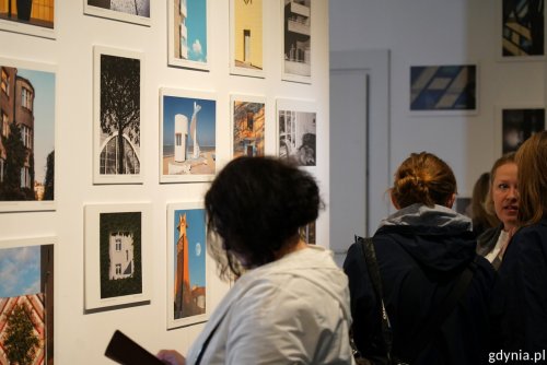 Wernisaż wystawy pokonkursowej w galerii Gdyńskiego Centrum Filmowego (fot. Magda Śliżewska)
