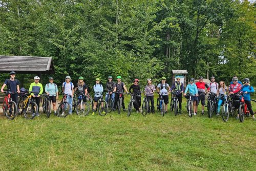 „Jak szkoła, to dwa koła”, uczestniczy kampanii podczas wycieczki rowerowej, mat. Gdynia Moblina