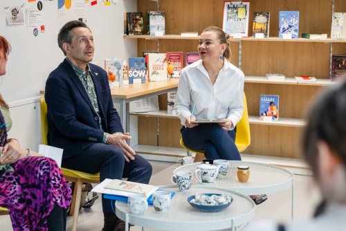Jacek Karczewski, Salcia Hałas i Dorota Marszałek-Jalowska, w czasie spotkania w Bibliotece (fot. Karol Stańczak)
