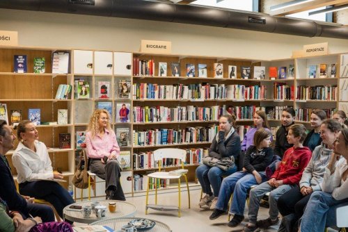 Gdyńskie biblioteki, podobnie jak inne instytucje kultury, oferują całą gamę warsztatatów i zajęć dodatkowych (fot. Karol Stańczak/archiwum)