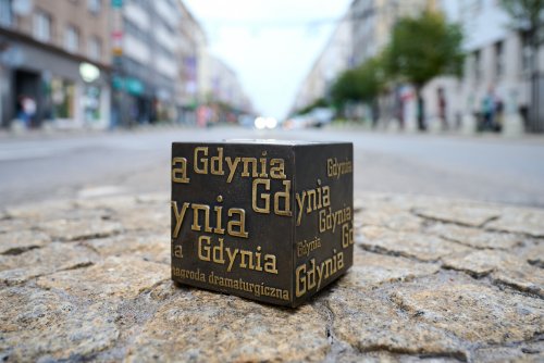 Statuetka Gdyńskiej Nagrody Dramaturgicznej (fot. Piotr Pędziszewski)