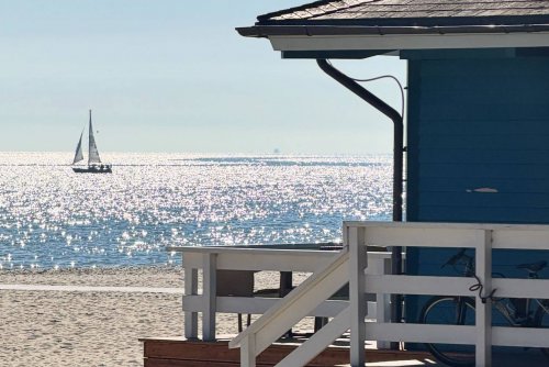 Gdynia: czas na plażę, czas na spacer. Zdjęcie z naszej grupy na FB „Gdynia w obiektywie