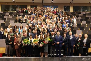 Osoby uhonorowane podczas Wojewódzkiej Uroczystości z okazji Dnia Edukacji Narodowej 2025 (fot. Katarzyna Balcerzak)