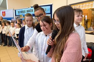 Uroczyste obchody 100-lecia Gdyni w SP 23 (fot. Katarzyna Balcerzak)