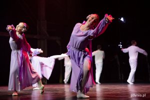 Zespół taneczny „Sonechko” z Żytomierskiej Szkoły Sztuki Choreograficznej na deskach Teatru Muzycznego w Gdyni // fot. Przemysław Kozłowski