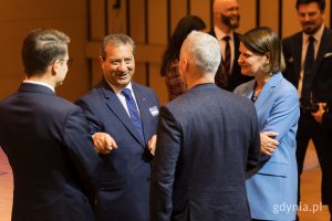 Na sali rozmawiają m.in. Gavin Gulia, ambasador Republiki Malty i Katarzyna Gruszecka-Spychała, wiceprezes ZMPG