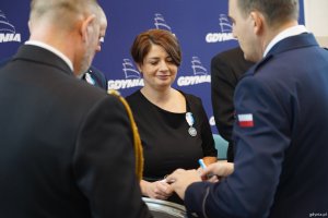 Uczestnicy akcji &bdquo;100 litr&oacute;w krwi na 100-lecie Gdyni podczas uroczystości