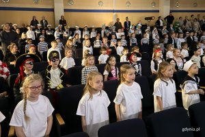  &bdquo;Ahoj, hip, hip hura, Gdynia 100 lat ma&rdquo; (fot. Katarzyna Balcerzak)