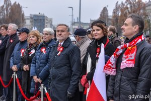 W oficjalnych uroczystościach uczestniczyli prezydent Wojciech Szczurek, wiceprezydent Katarzyna Gruszecka-Spychała, przewodnicząca RM Joanna Zielińska oraz radni Stanisław Borski, Ewa Krym i Marcin Wołek // fot. Przemysław Świderski