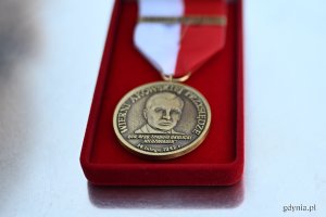  Dzień Polskiego Państwa Podziemnego – uroczystości z okazji 86. rocznicy jego utworzenia pod Pomnikiem Armii Krajowej w Gdyni (fot. Michał Puszczewicz)