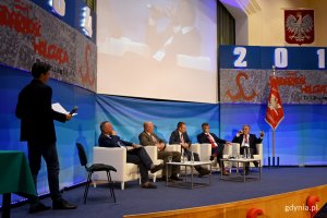 W jednym z paneli II Forum Wizja Rozwoju udział wziął prezydent Gdyni - Wojciech Szczurek // fot. Paweł Kukla