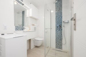 Łazienka w obiekcie Władysława IV 1-5/8