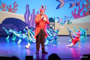 Koncert „Sekrety Zimowego Wiatru” w wykonaniu młodzieży z gdyńskiego MDK'u na scenie Teatru Muzycznego w Gdyni (fot. Katarzyna Balcerzak)