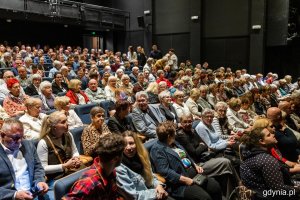 Goście uroczystości w Teatrze Miejskim w Gdyni 