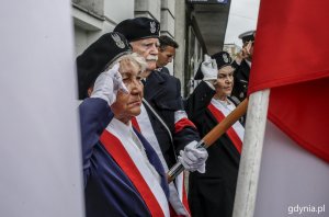 Odsłonięcie tablicy poświęconej oficerom polskiej Marynarki Wojennej 