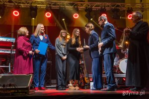 Gala finałowa X edycji Przeglądu Teatrów Amatorskich „Kurtyna” w gdyńskim Małym Kacku. Teatr Pierwsze Kroki (fot. Paweł Budziński)