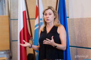 Kalina Dętka, prodziekan do spraw nauki i promocji na Wydziale Elektrycznym Uniwersytetu Morskiego w Gdyni,  koordynatorka grupy ds. aktywizacji zawodowej kobiet (fot. Paweł Budziński)