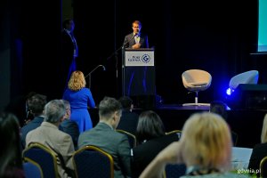 Stanisław Paszkowski z DNV Polska wygłaszające wykład wprowadzający podczas Baltic Ports for Climate Conference 2025 