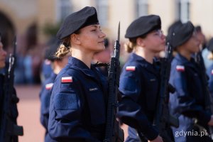 Podchorążowie Akademii Marynarki Wojennej podczas uroczystej przysięgi wojskowej 