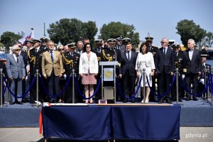 W obchodach wzięli udział Wojciech Szczurek, prezydent Gdyni, Wojciech Skurkiewicz, wiceminister obrony narodowej oraz przedstawiciele miasta i Parlamentu RP // fot. Paweł Kukla