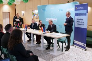 Podpisanie porozumienia Porozumienia w sprawie pakietu przedsięwzięć rewitalizacyjnych w ramach  FEP 2021-2027 pomiędzy Miastem Gdynia a Województwem Pomorskim