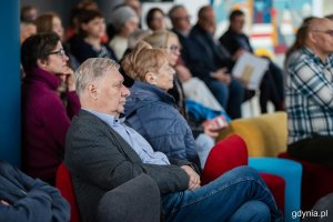 "Projekt Gdynia" na poczt&oacute;wkach do 1945 roku z kolekcji Piotra Popińskiego