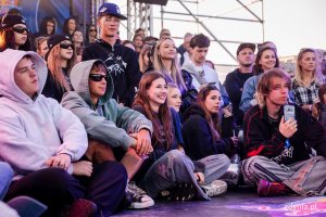 Uczestnicy festiwalu w strefie Red Bulla 