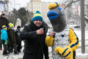 Urodzinowy toast gorącą czekoladą // fot. Karol Stańczak