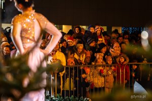 Gdyńskie mikołajki w muszli koncertowej na placu Grunwaldzkim (fot. Kamil Złoch)