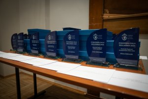 Statuetki Kryształowych Żagli (fot. Jacek Sowa)