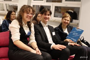 Gdyńskie Mistrzostwa Debat Oksfordzkich o Puchar Kopernika 2025 w XIV LO, na zdjęciu  (fot. Katarzyna Balcerzak)