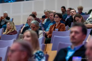 Uczestnicy konferencji naukowej „Modernizm w Europie – modernizm w Gdyni” – dzień pierwszy, piątek, 18 września (fot. Kamil Złoch)
