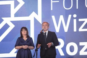 Nagrody gospodarcze wręczono podczas wieczornej Gali Forum Wizja Rozwoju w Gdynia Arenie, fot. Karol Stańczak