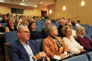 Uczestnicy spotkanie z kadrą zarządzającą gdyńską oświatą