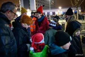 Gdyńskie mikołajki na Placu Grunwadzkim, fot. Dawid Linkowski