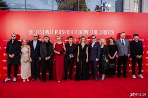 "Wielka Warszawska". Ceremonia czerwonego dywanu poprzedzająca sobotnią galę 50. Festiwalu Polskich Filmów Fabularnych w Gdyni (fot. Karol Stańczak)