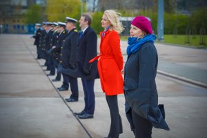 Uroczystość podniesienia bandery jednostek pomocniczych Marynarki Wojennej na holowniku H-1 „Gniewko” // fot.  st. chor. sztab. mar. Piotr Leoniak