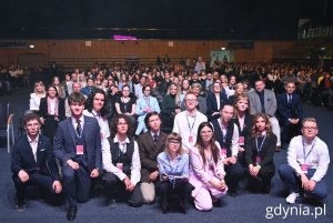 Młodzieżowa Rada Miasta wraz z uczestnikami Kongresu (fot. Magdalena Starnawska)