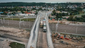 Wiadukt drogowy na ulicy Puckiej, próby obciążeniowe// fot. M.Mielewski // ZDIZ Gdynia 