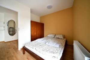 Apartament Blue Side, widok na sypialnię