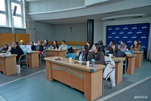 Studentki i studenci z The Bartlett School of Architecture podczas spotkania w Urzędzie Miasta Gdyni 