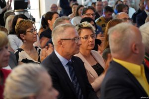 W uroczystości wzięli udział m.in. dyrektorzy gdyńskich plac&oacute;wek oświatowych