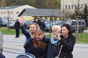 Na nabrzeżu na studentów i załogę  czekały rodziny // fot. Jan Ziarnicki