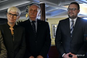 W skład kapituły przyznającej Nagrodę im. kpt. Leszka Wiktorowicza wchodzą m.in: Joanna Zielińska - przewodnicząca Rady miasta Gdyni, Marek Padjas z Bractwa Kaphornowców oraz Marek Łucyk - wiceprezydent Gdyni ds. rozwoju // fot. Magdalena Czernek