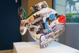 Rzeźba rybki w Muzeum Miasta Gdyni (fot. Magdalena Starnawska)