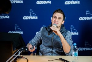 Sobota, drugi dzień, Tomasz Owsiany w trakcie prezentacji, fot. Przemysław KozłowskiSobota, drugi dzień Ogólnopolskich Spotkań Podróżników, Żeglarzy i Alpinistów oraz wręczenie pierwszych Kolosów, fot. Przemysław Kozłowski