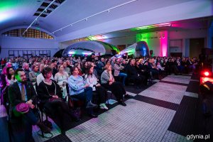 publiczność koncertu