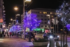 Gdynia rozbłysła na Święta tysiącami światełek // fot.Karol Stańczak