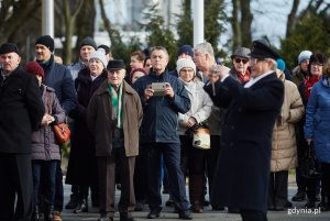 Uroczystości oficjalne pod pomnikiem Polski Morskiej z okazji 93. rocznicy nadania praw miejskich, fot. Dawid Linkowski