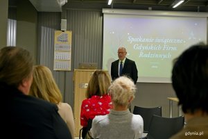 Markos Pagudis, prezes Agencji Rozwoju Gdyni, podczas świątecznego spotkania gdyńskich firm rodzinnych